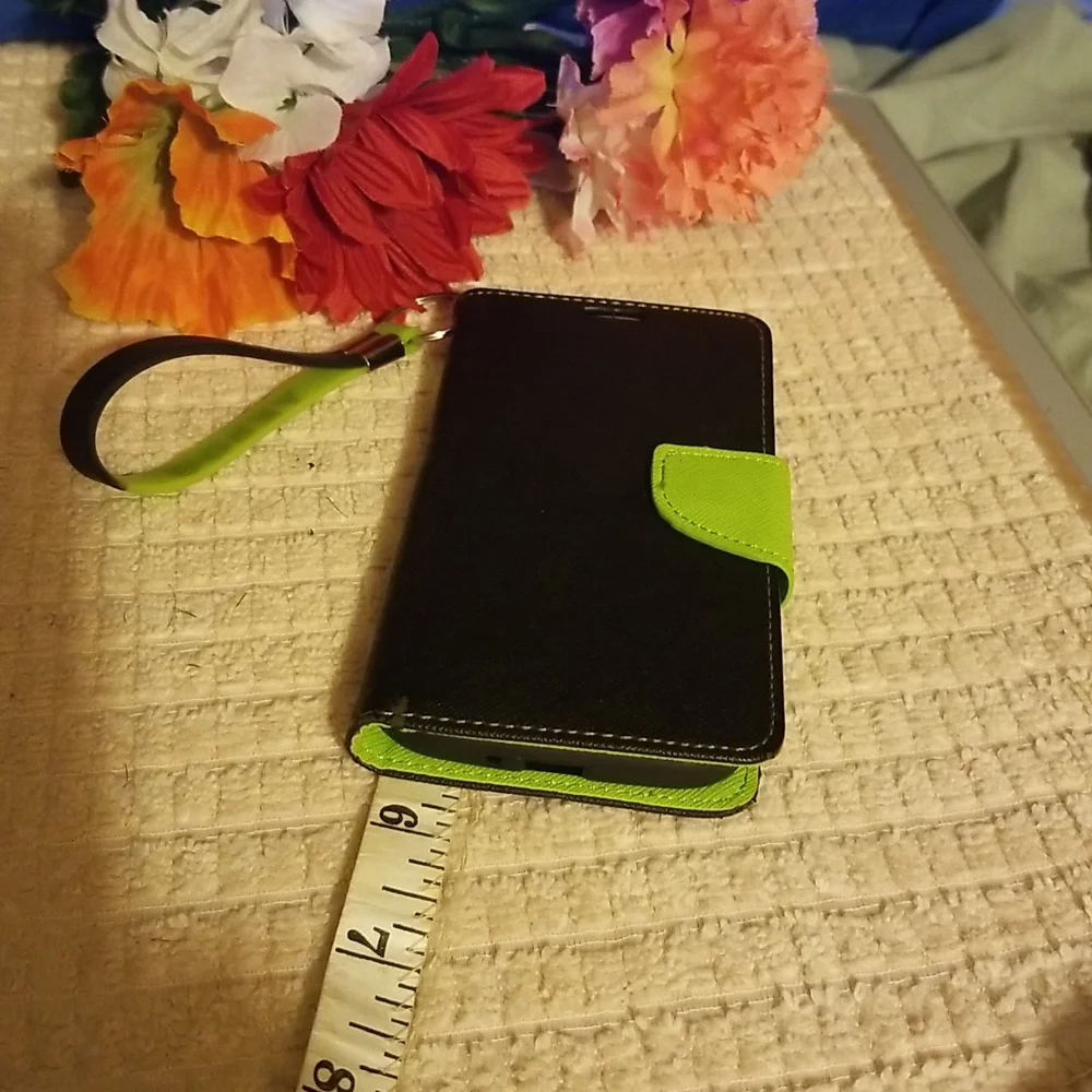 PHONE CASE - Picture 4 of 5